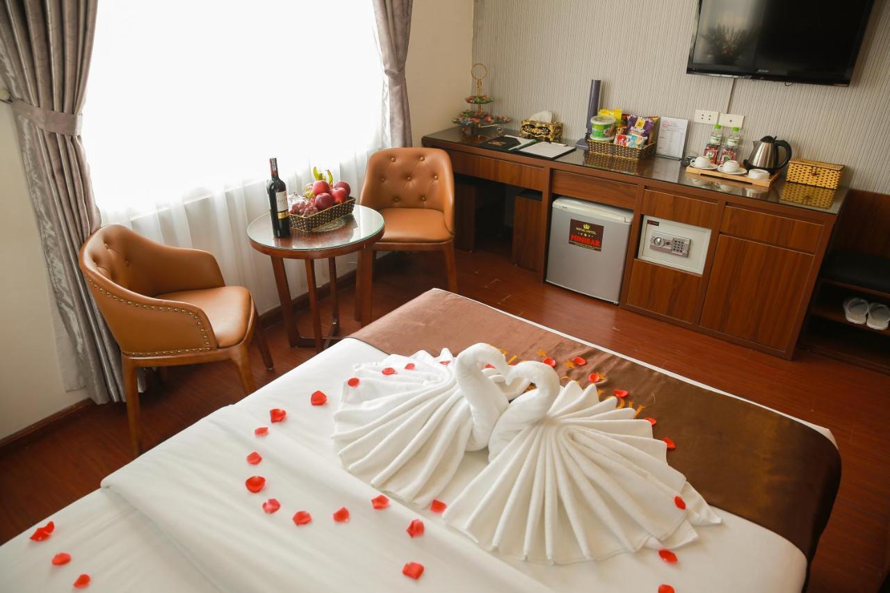 Royal Hotel ハノイ市 エクステリア 写真