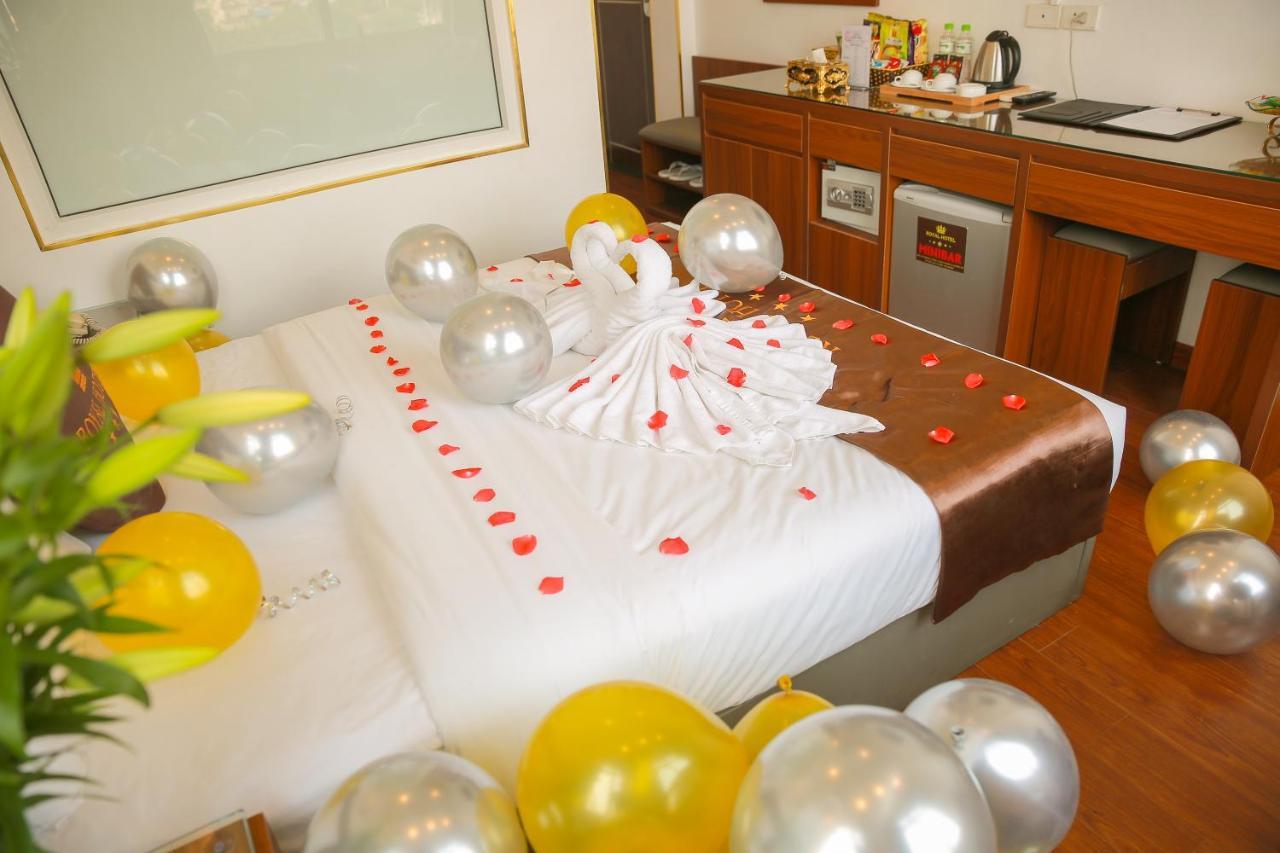 Royal Hotel ハノイ市 エクステリア 写真